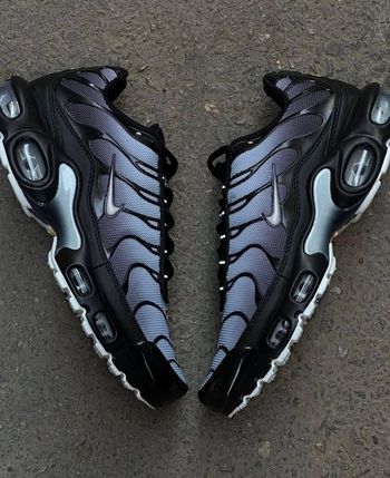 Nike tn noir gris blanc 44