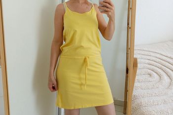 Robe d'été jaune fines bretelles & taille élastique taille M