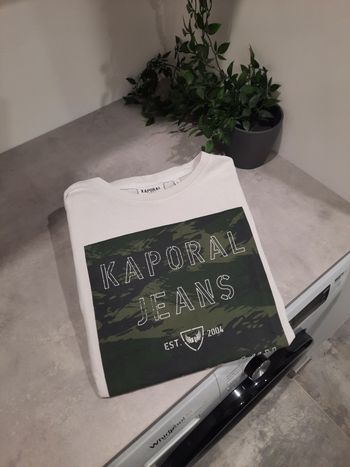 T-shirt manches courtes Kaporal Jeans – Blanc & vert kaki – Taille L (équivalent M)