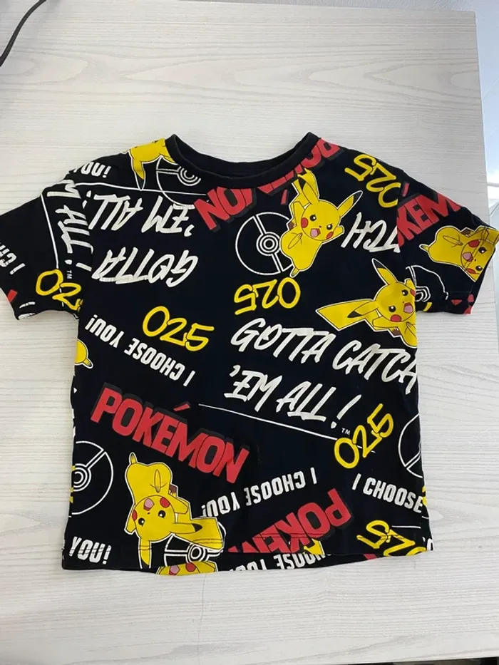 T-shirt manches courtes Pokémon Pikachu 3-4 ans > 104 cm