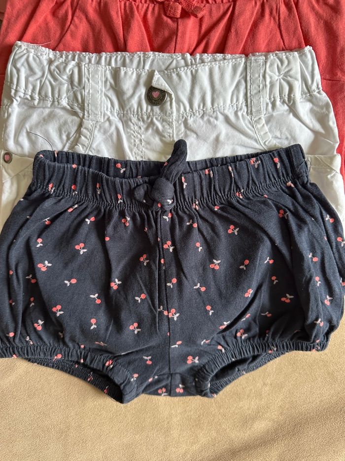 Lot 9 shorts 18 mois - photo numéro 3