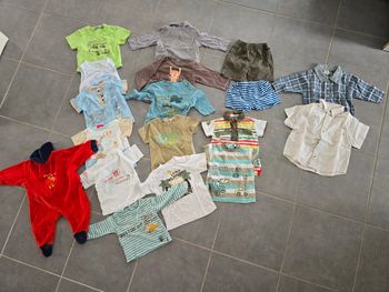 Gros lot vêtements 6 mois