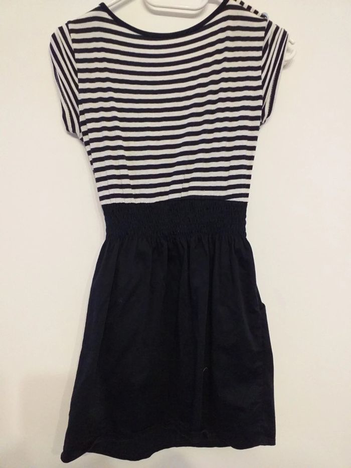 Robe bleue marine - photo numéro 4