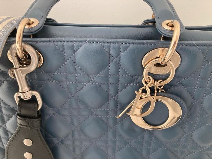 ‎Sac à main Lady Dior original bleu denim bleu comme neuf - photo numéro 2