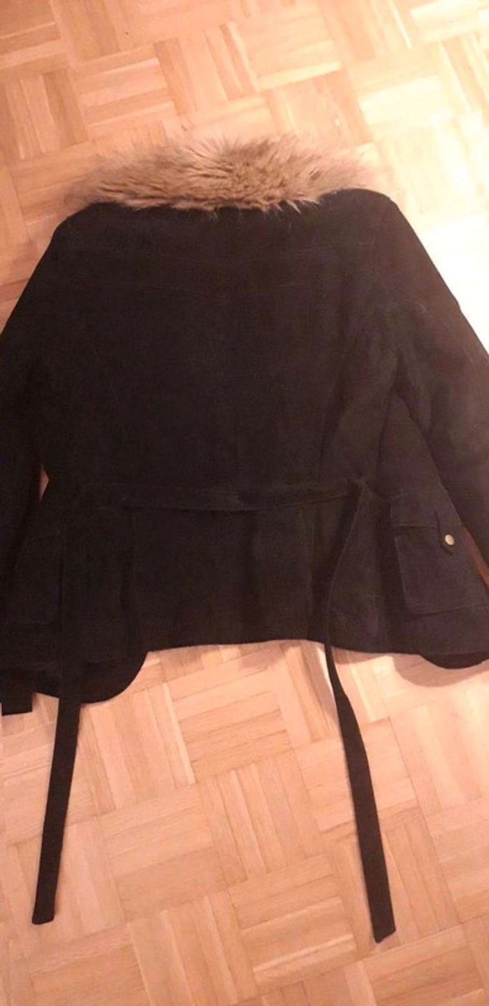 Veste en  daim  avec col fourrure amovible T38 - photo numéro 7