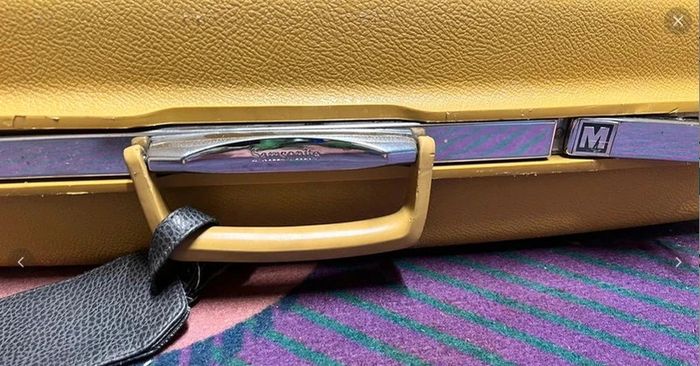🔆 Magnifique valise Samsonite modèle Saturne couleur vive 61 X 45 X 18 cm en très bon état - photo numéro 10