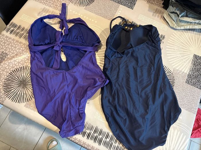 2 maillots de bain - photo numéro 4