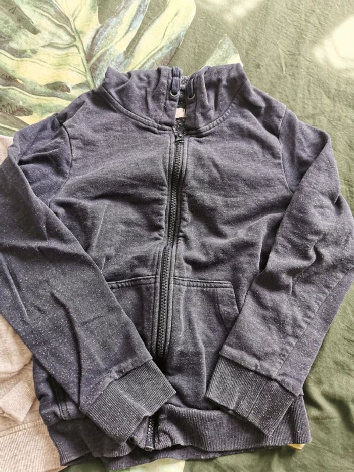 Lot 3 vestes à capuches - photo numéro 3