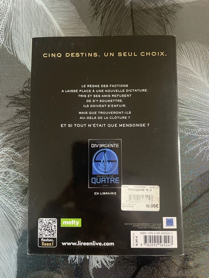 Livre divergente 3 - photo numéro 2