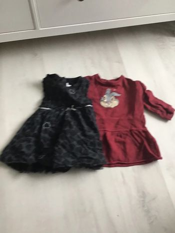 Lot 2 robes