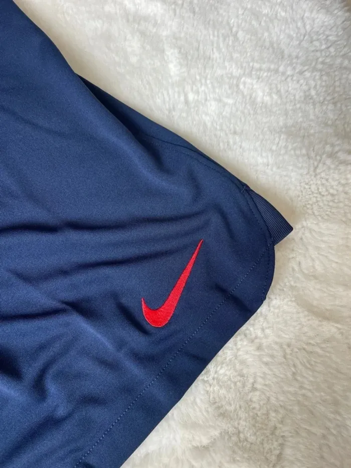 Short psg - photo numéro 2