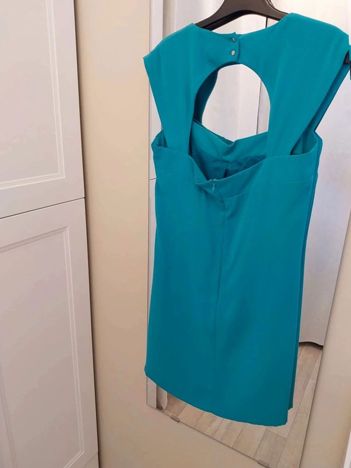 Robe Vert bleuté decolleté dans dos T40 - photo numéro 6