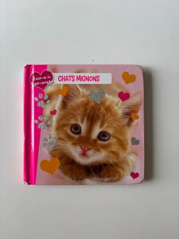 Livre, chats mignons