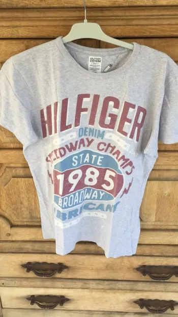 Tee-shirt