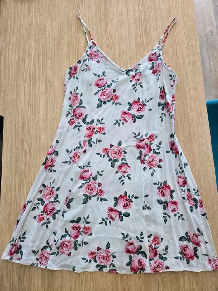 Robe a fleurs H&M - photo numéro 3