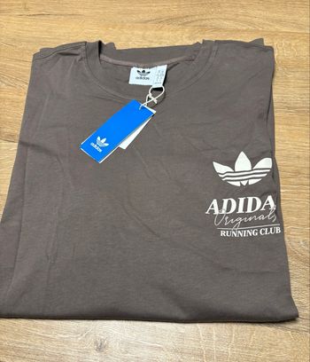 t-shirt adidas