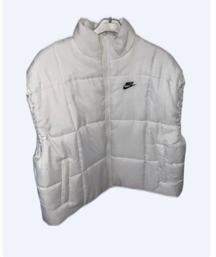 Veste Nike blanche taille L