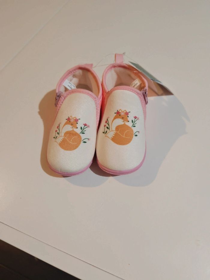 Chausson taille 24