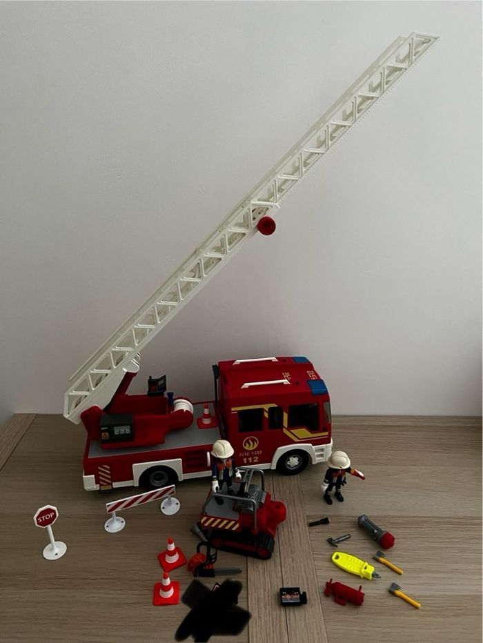 Camion pompier playmobil - photo numéro 3