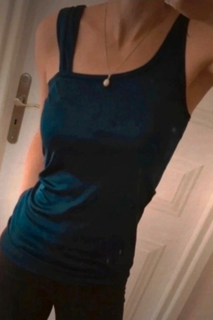 Débardeur asymétrique taille S - photo numéro 2