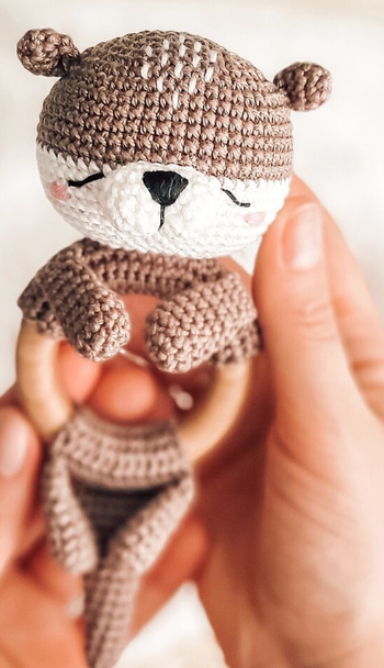 🦦 Hochet Loutre | Fait main