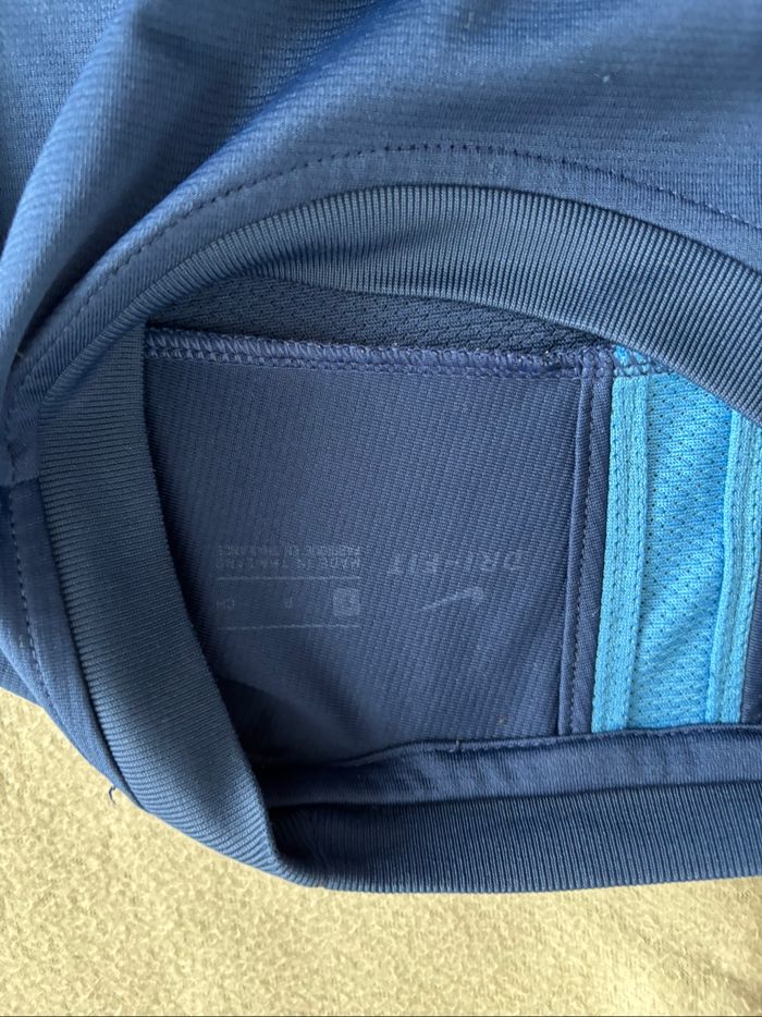 T shirt Nike Bleu - photo numéro 2