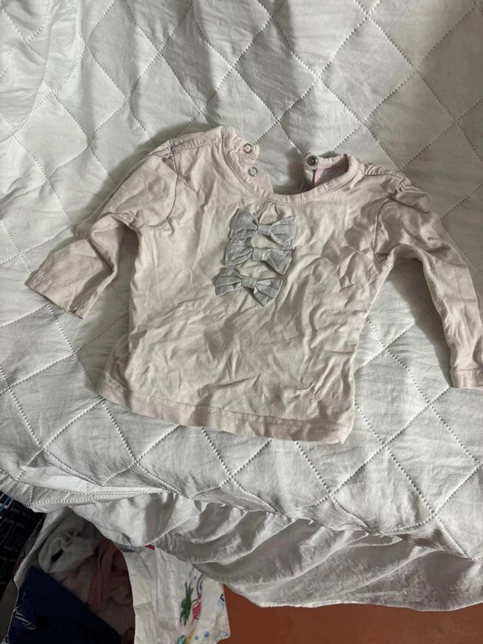 T shirt taille 9-12mois marque miss cute