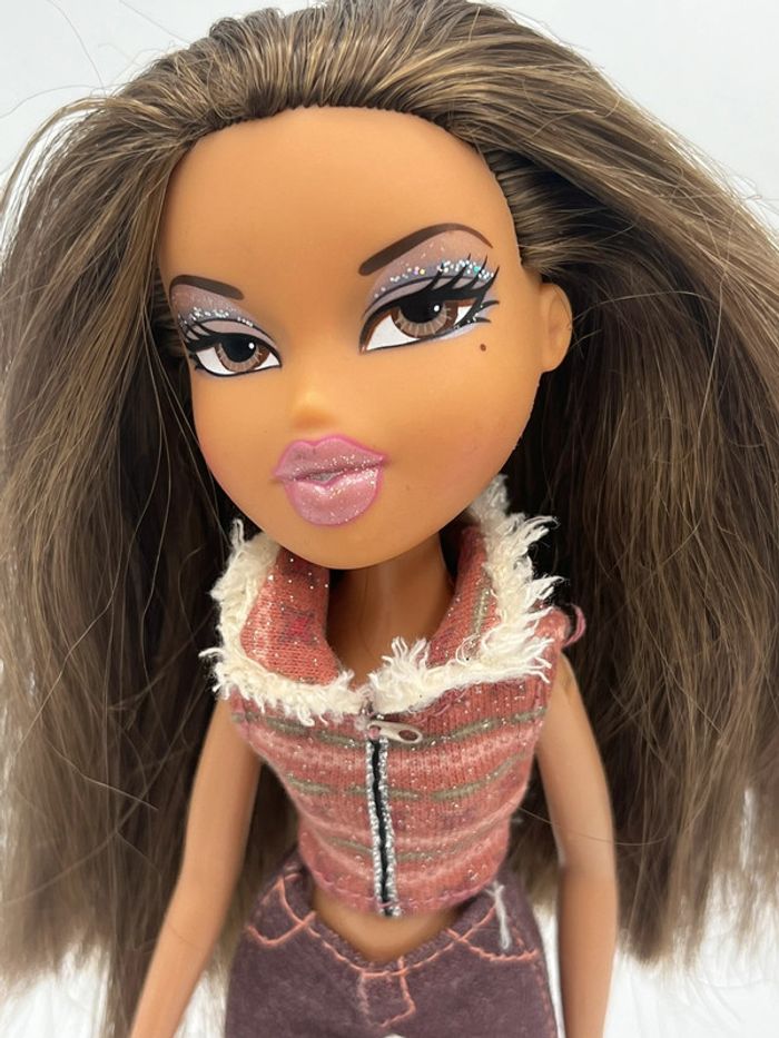 bratz Yasmin wintertime wonderland 2001 - photo numéro 2