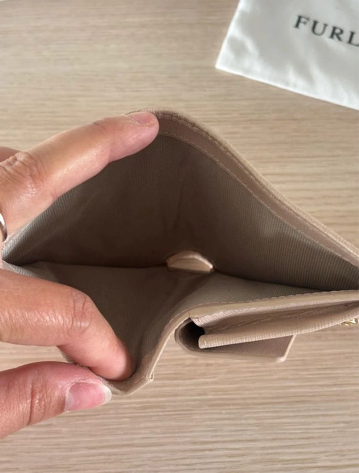 Ensemble sac à main bandoulière et porte monnaie Furla nude - photo numéro 19