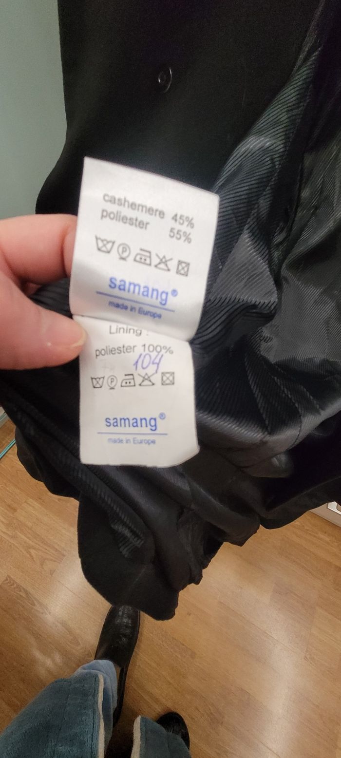 Manteau noir femm– élégant et original - photo numéro 3