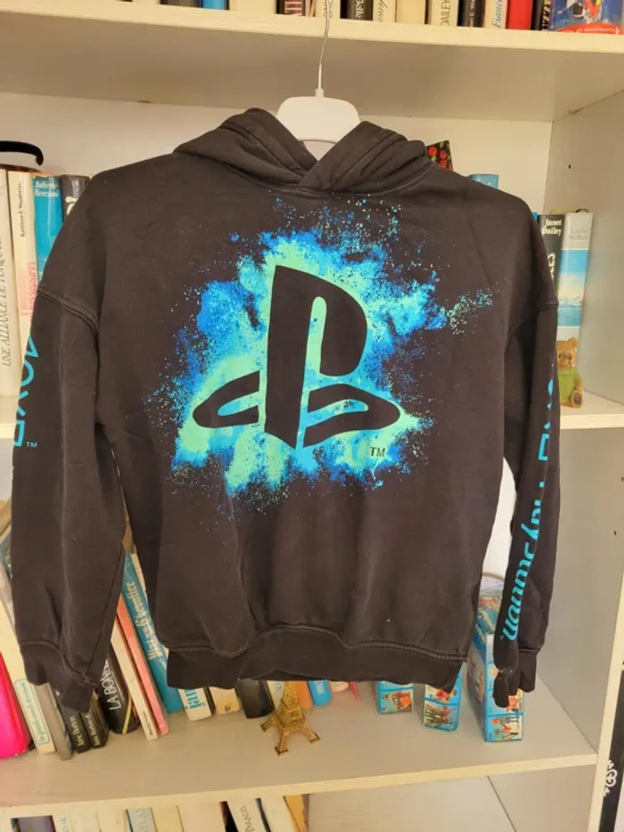 sweat playstation 9/10 ans