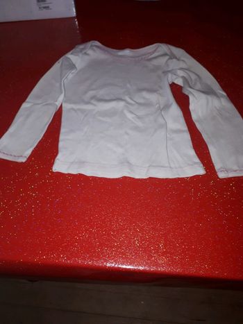 T-shirt manche longue taille 3 ans
