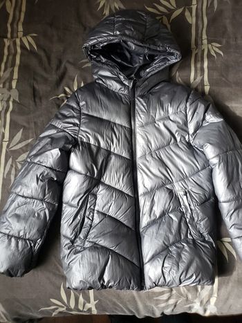 Doudoune grise taille 10 ans