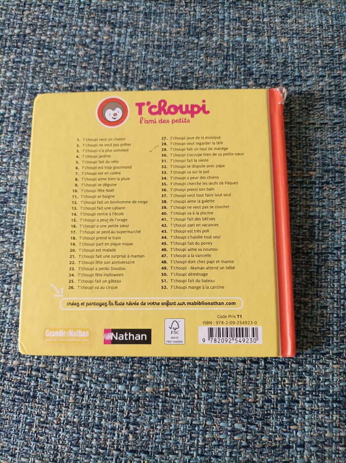 Livre T'choupi mange à la cantine - photo numéro 2