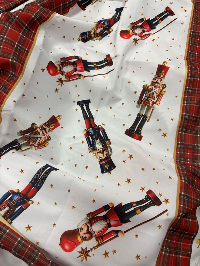 Nappe Noël casse noisette