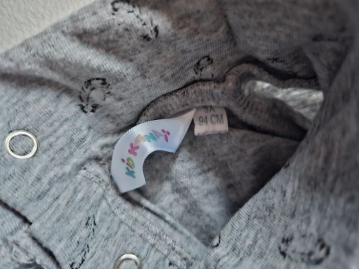 Lot tee-shirts / sous-pulls - photo numéro 9