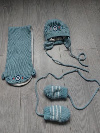 Ensemble (moufles, écharpe, bonnet) Sergent
Major