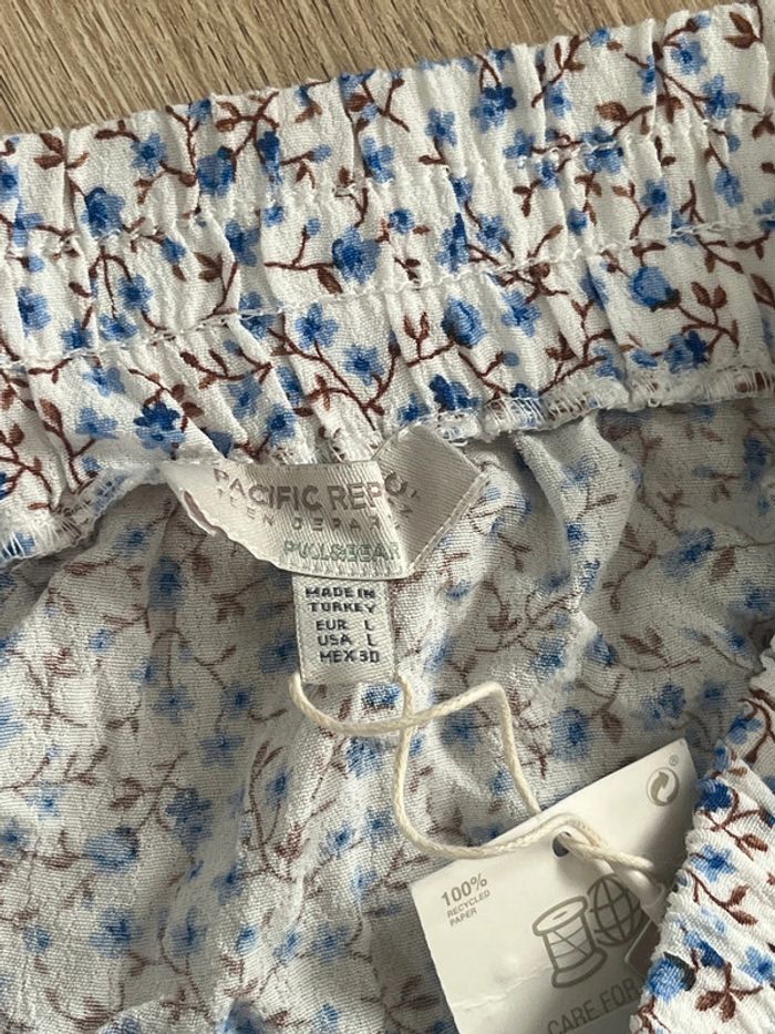 Superbe jupe Pacific Republic pull & bear taille L neuve avec étiquette - photo numéro 4