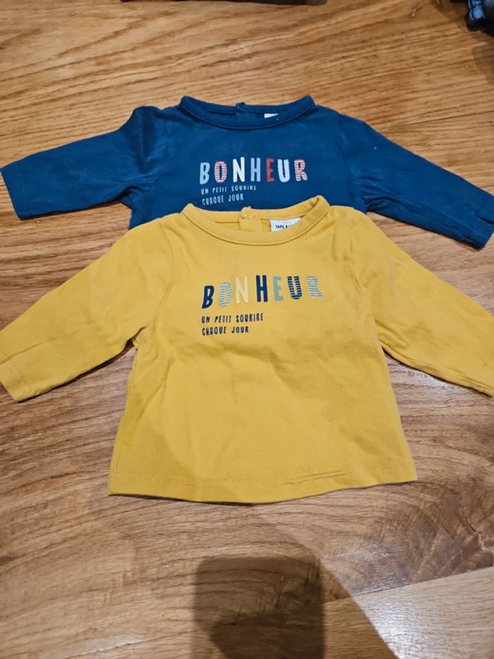 Lot 2 tee shirt
