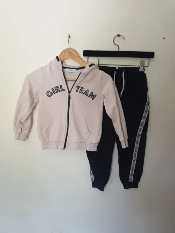 Ensemble survêtement fille
