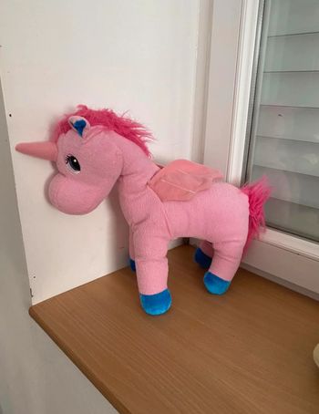Peluche licorne