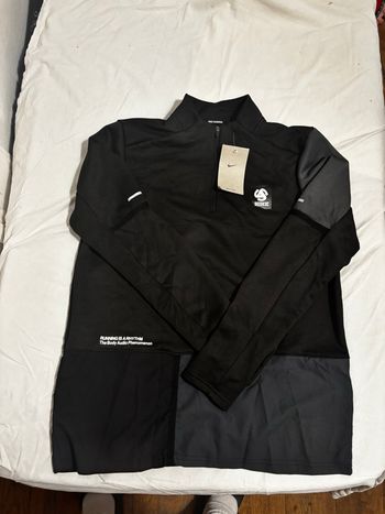 Zip Nike running tempo machine 