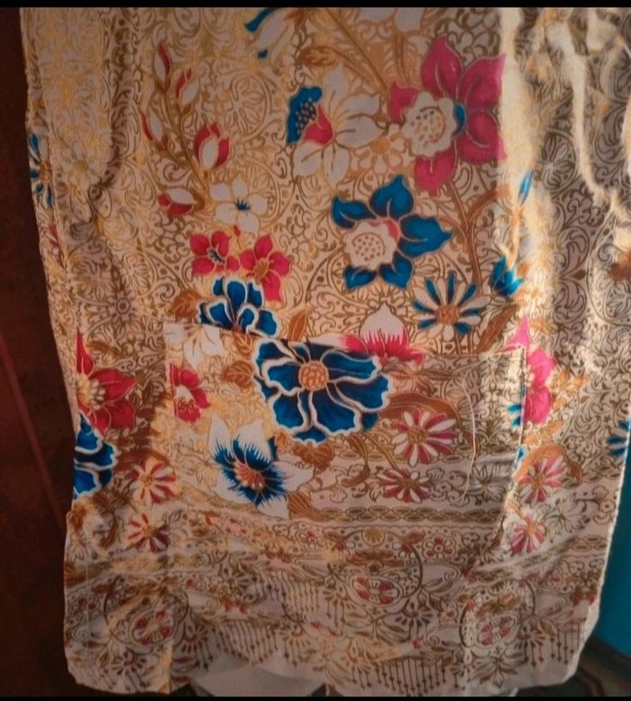 Top motif fleur taille 38/40 - photo numéro 4