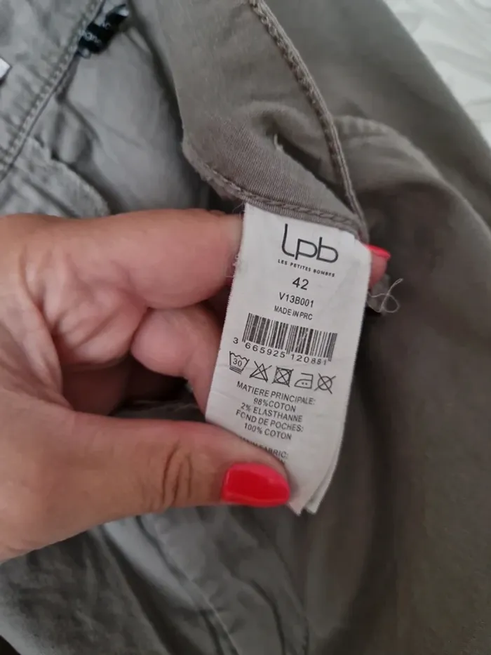 Joli pantalon les petites bombes taille 42 - photo numéro 6
