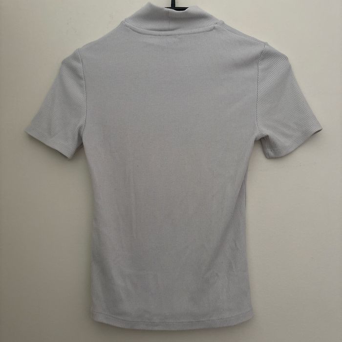 Haut - photo numéro 2