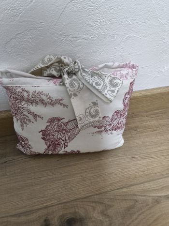 Housse livre format poche