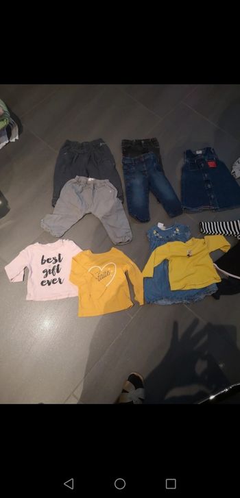 Lot 10 vêtements pour bébé fille 12 mois / 1 an