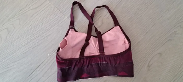 Brassière Crivit, S, neuve - photo numéro 2