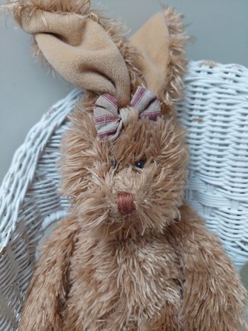 Louise Mansen - peluche lapin marron