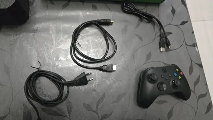 Microsoft · Xbox Series X · Noir - photo numéro 7